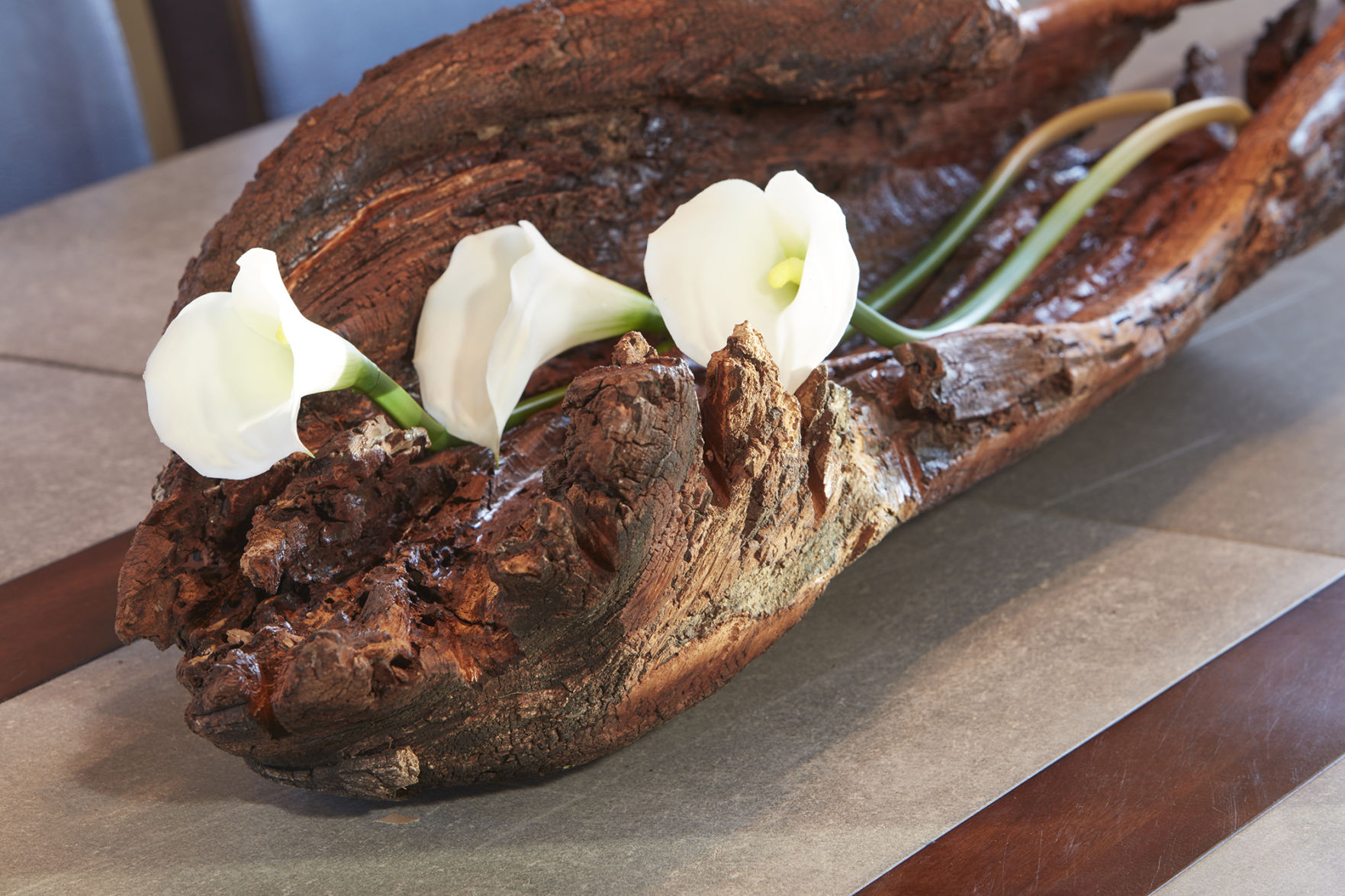 Tree limb centerpiece